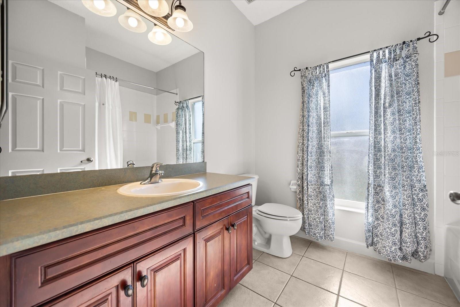 Image 20 of 42 For 7624 Lake Angelina Drive