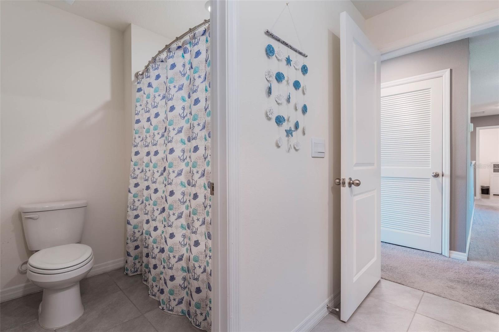 Image 26 of 41 For 8595 Triumph Circle