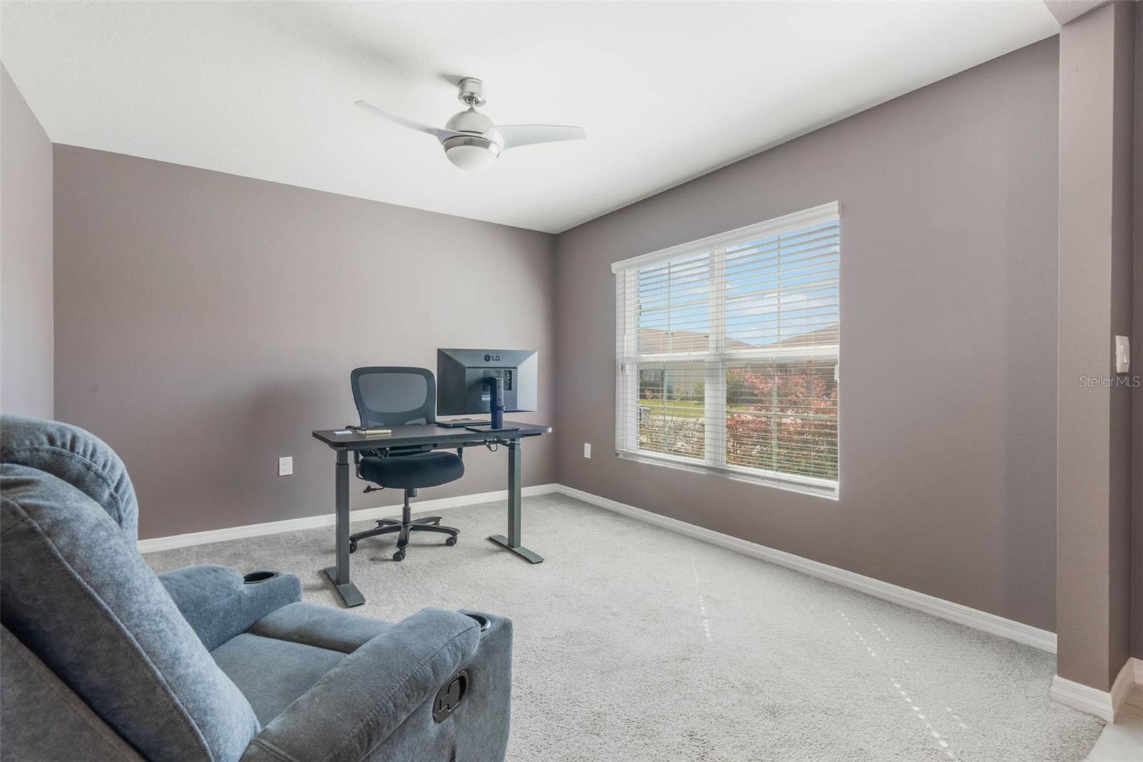 Image 3 of 41 For 8595 Triumph Circle