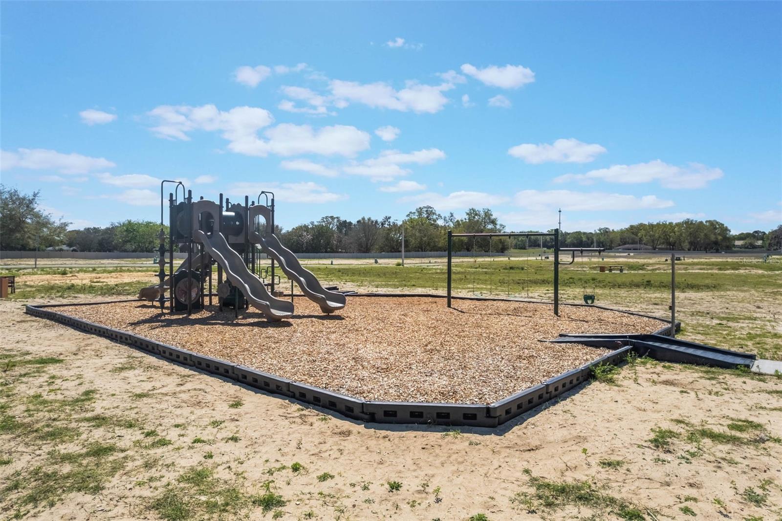 Image 40 of 41 For 8595 Triumph Circle