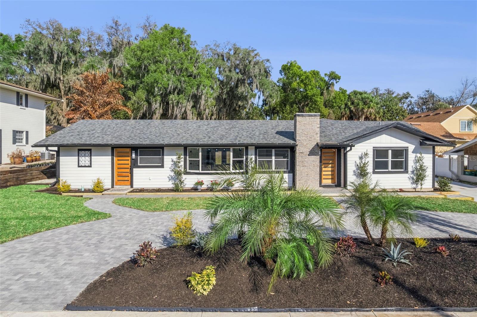 Details for 118 Grandview Street, MOUNT DORA, FL 32757