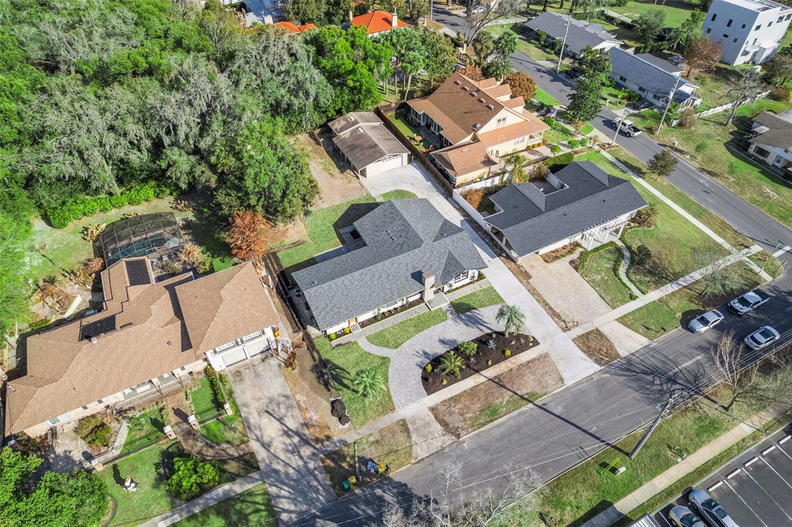 Image 40 of 47 For 118 Grandview Street