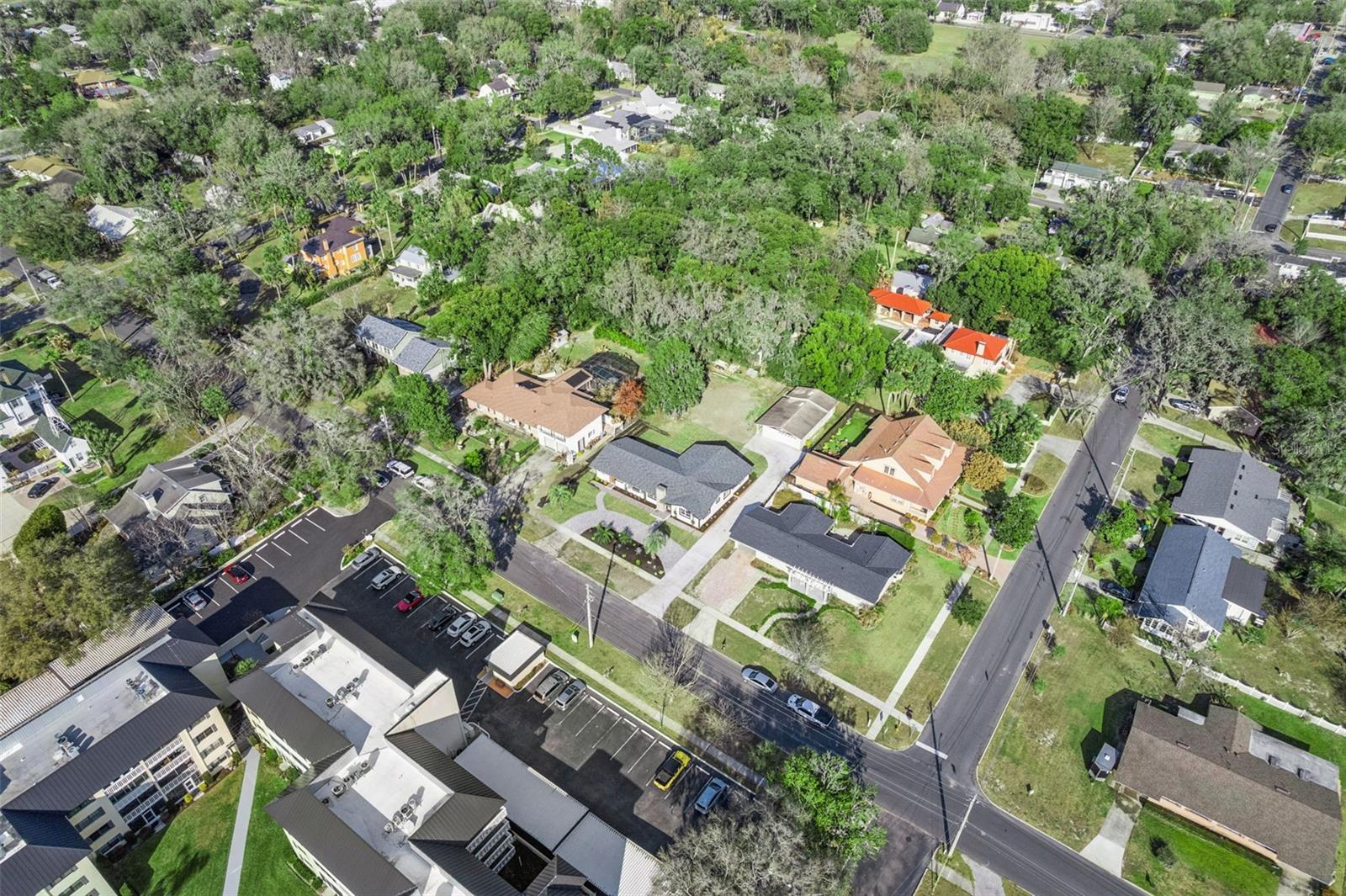 Image 42 of 47 For 118 Grandview Street