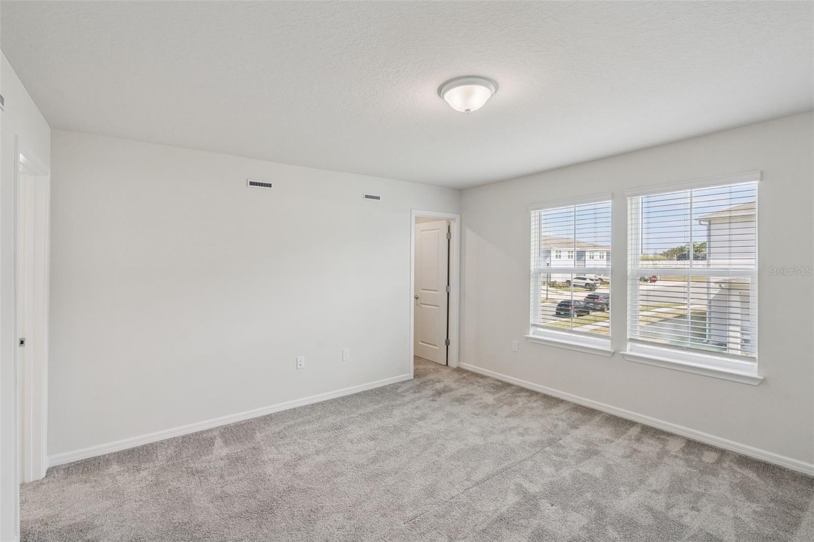 Image 12 of 20 For 2771 Fetching Trail