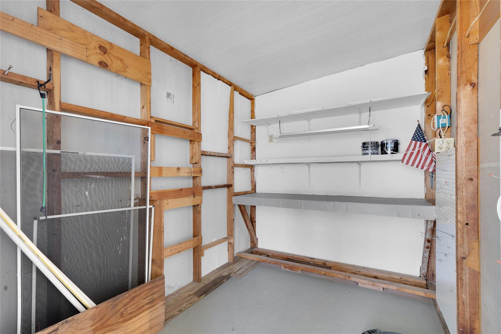 Image 14 of 38 For 1625 Pinehurst Drive