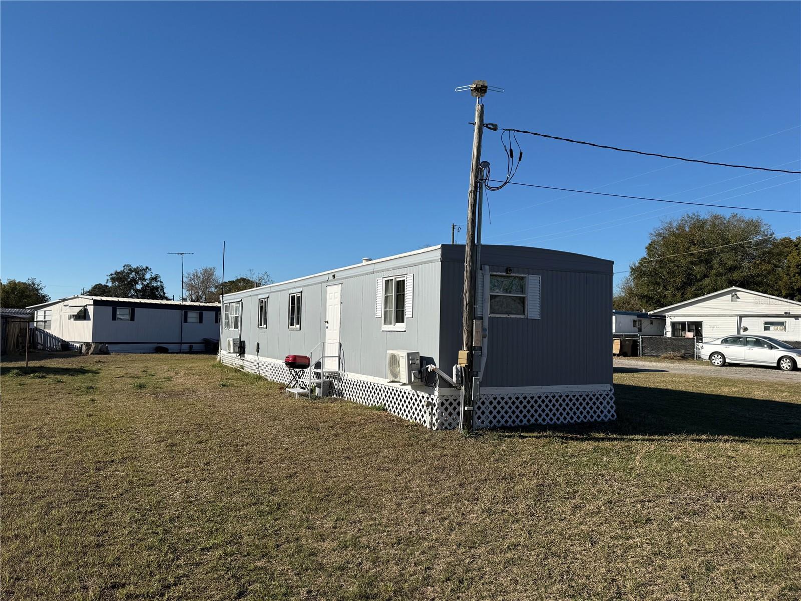 Image 4 of 13 For 34944 3rd Avenue