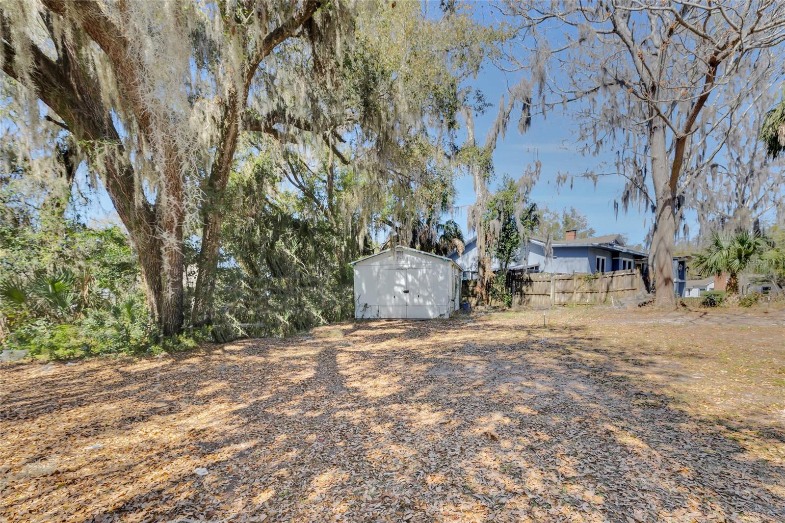 Image 10 of 39 For 1201 Sunshine Avenue