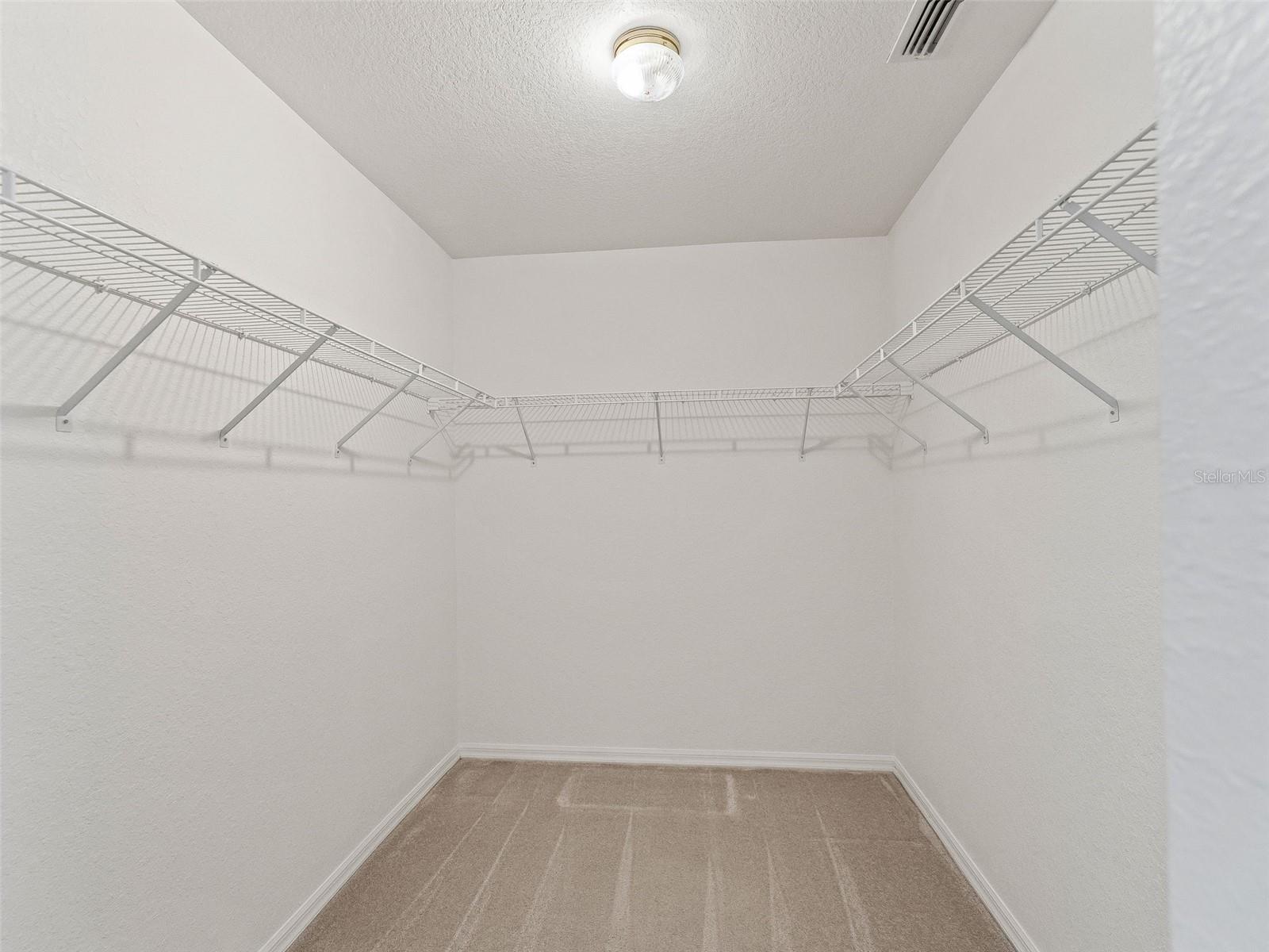 Image 23 of 57 For 17776 114th Avenue