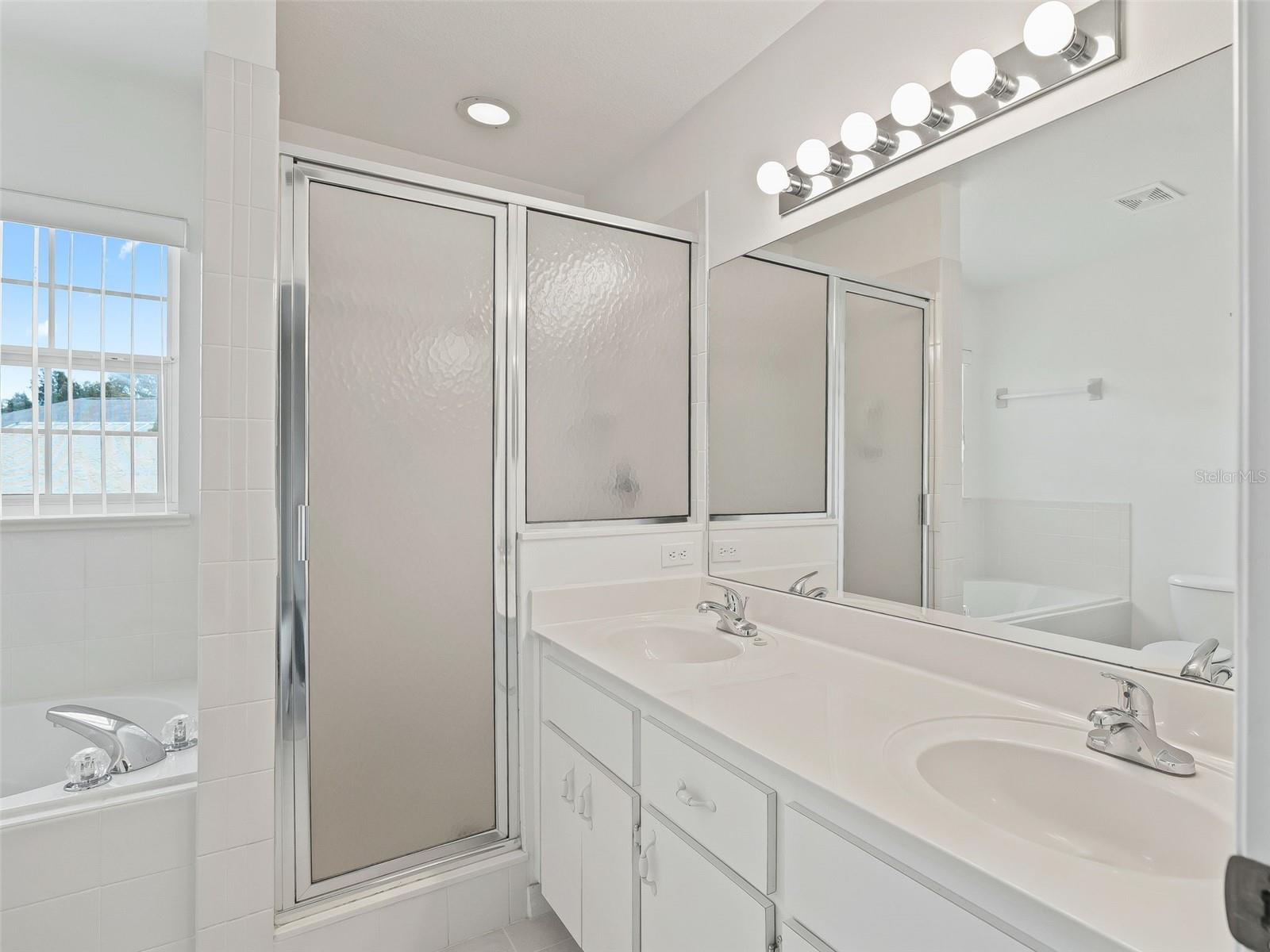 Image 26 of 57 For 17776 114th Avenue