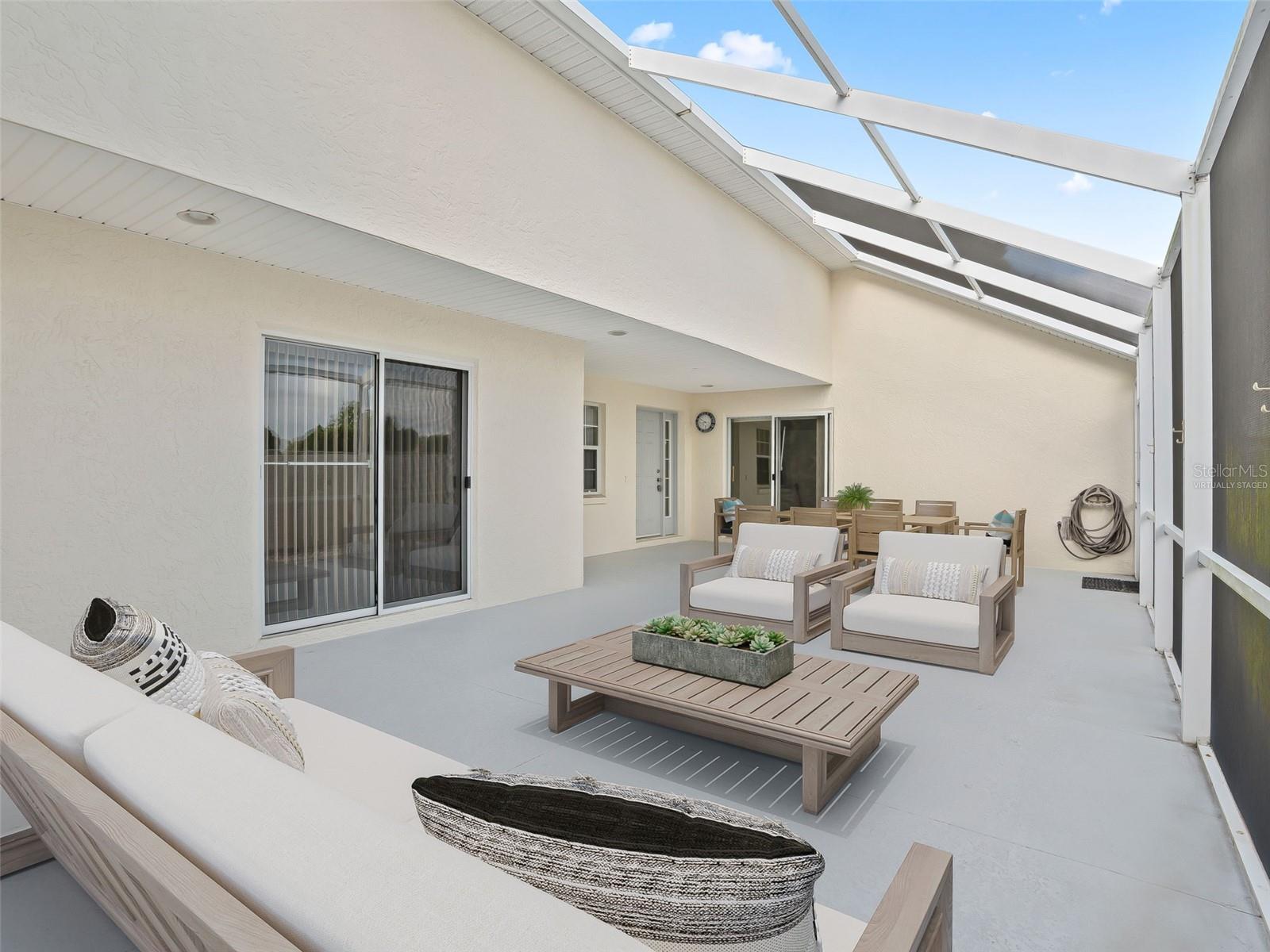 Image 33 of 57 For 17776 114th Avenue