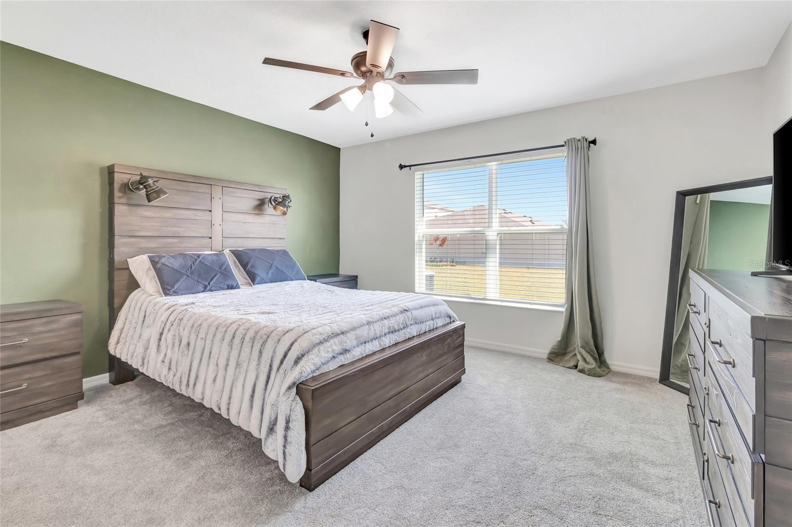 Image 12 of 34 For 232 Summerlin Loop