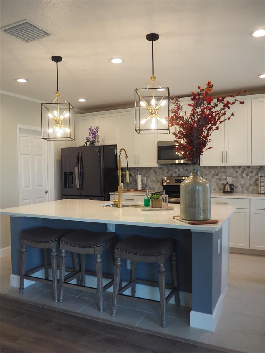 Image 23 of 39 For 216 Denali Street