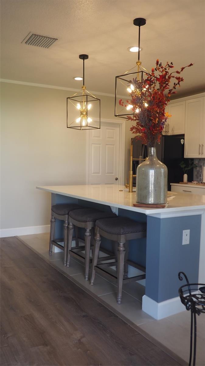 Image 8 of 39 For 216 Denali Street