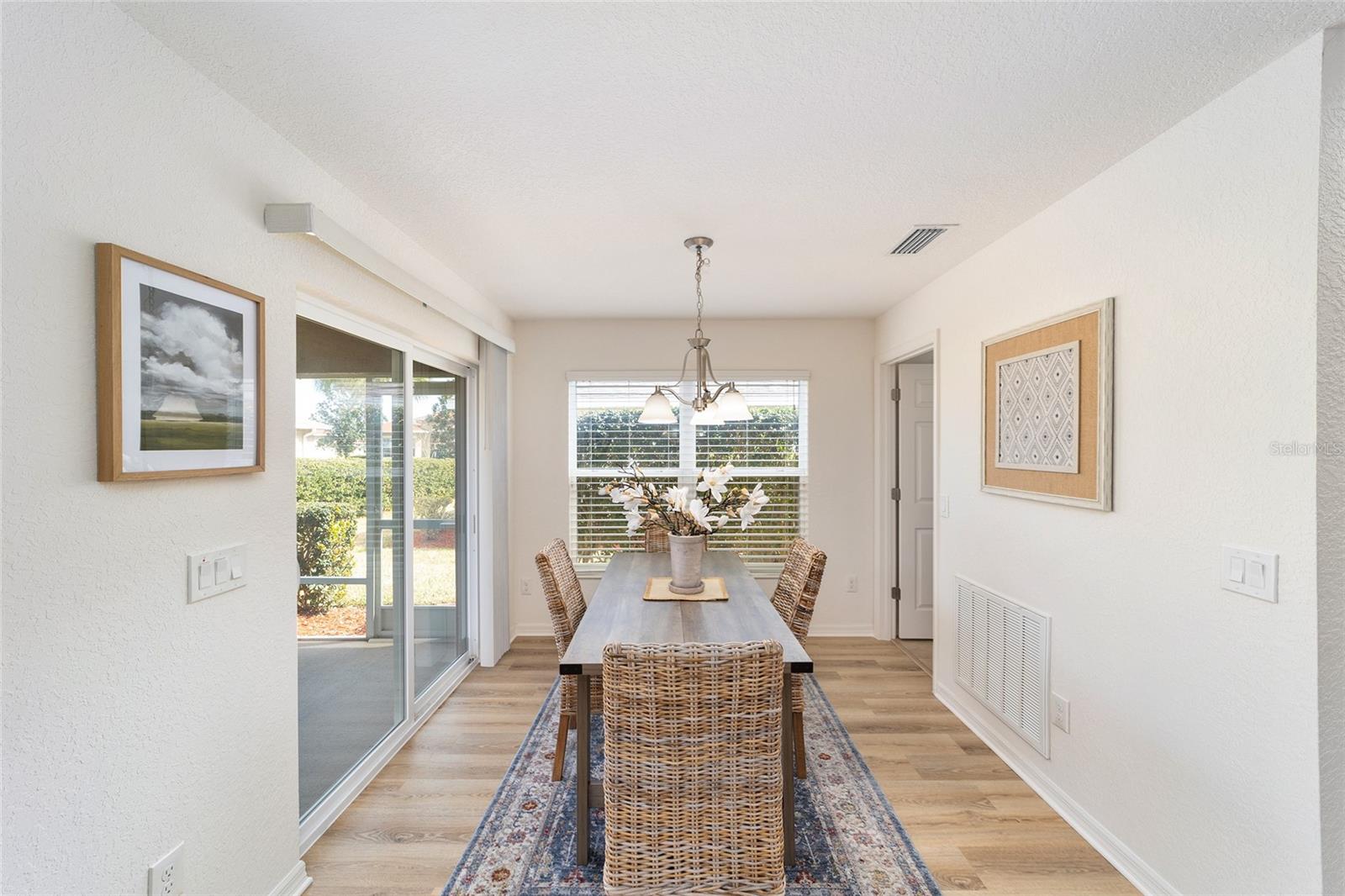 Image 18 of 52 For 5076 Neptune Circle