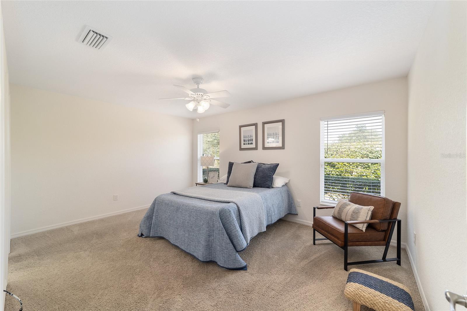 Image 22 of 52 For 5076 Neptune Circle