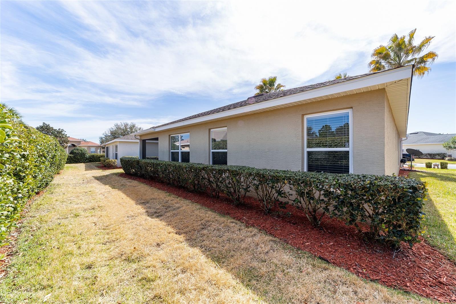 Image 42 of 52 For 5076 Neptune Circle