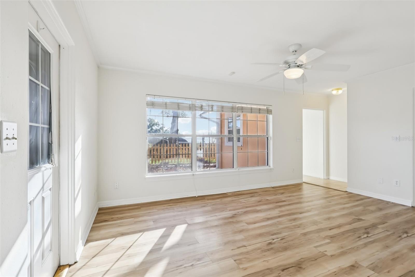 Image 31 of 43 For 131 Palmetto Avenue