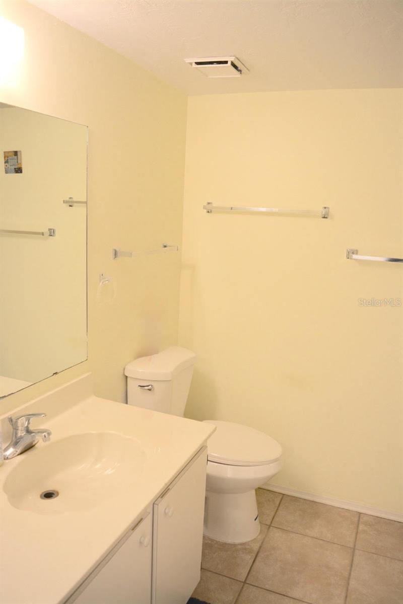 Image 19 of 43 For 12274 Egret Circle 2705