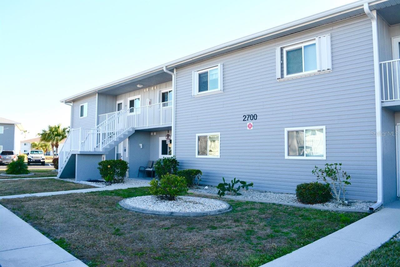 Image 3 of 43 For 12274 Egret Circle 2705