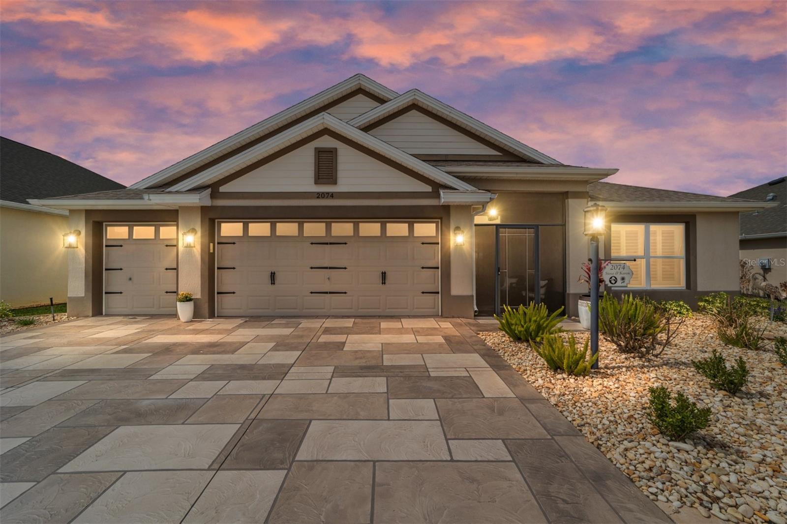 Image 2 of 76 For 2074 Biller Circle