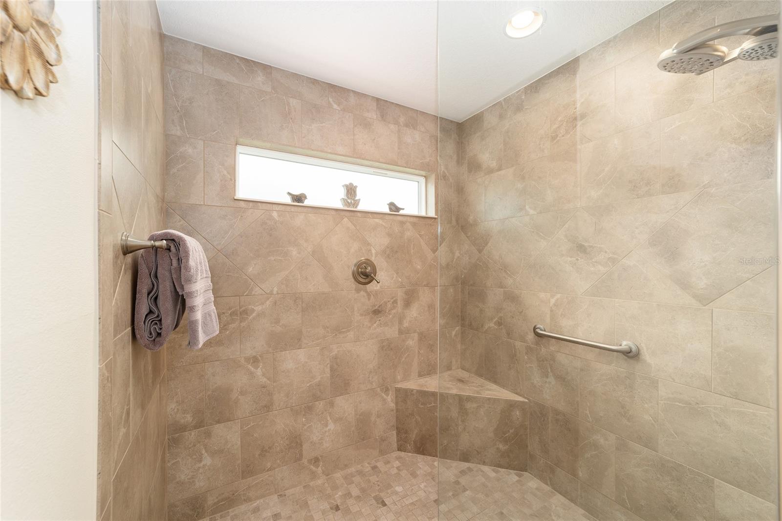 Image 30 of 76 For 2074 Biller Circle