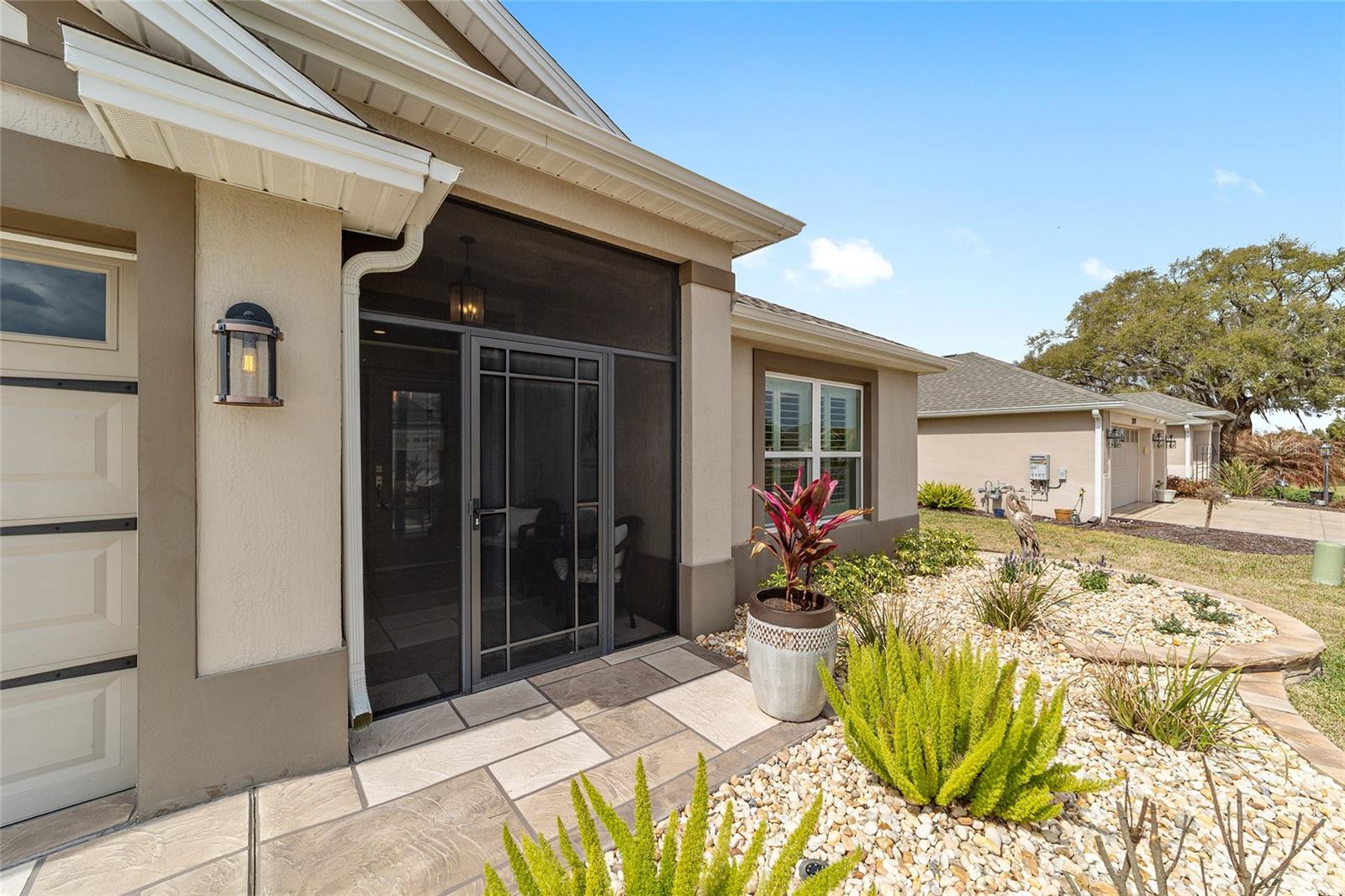 Image 5 of 76 For 2074 Biller Circle