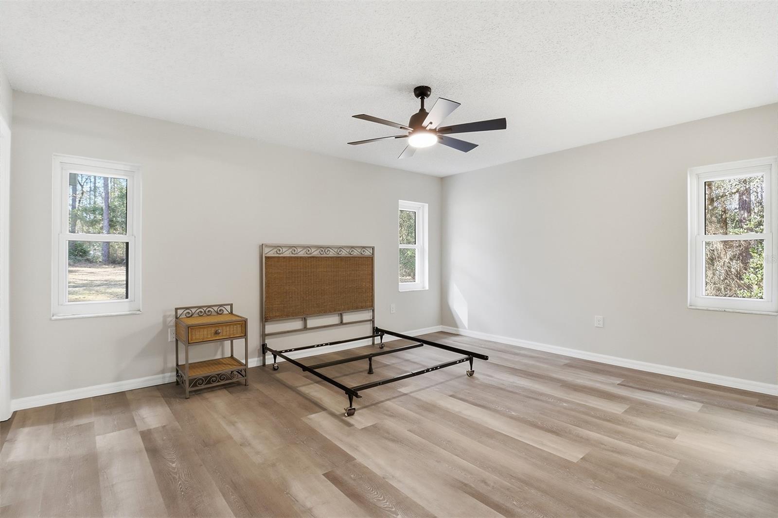 Image 29 of 46 For 1684 Olympia Street