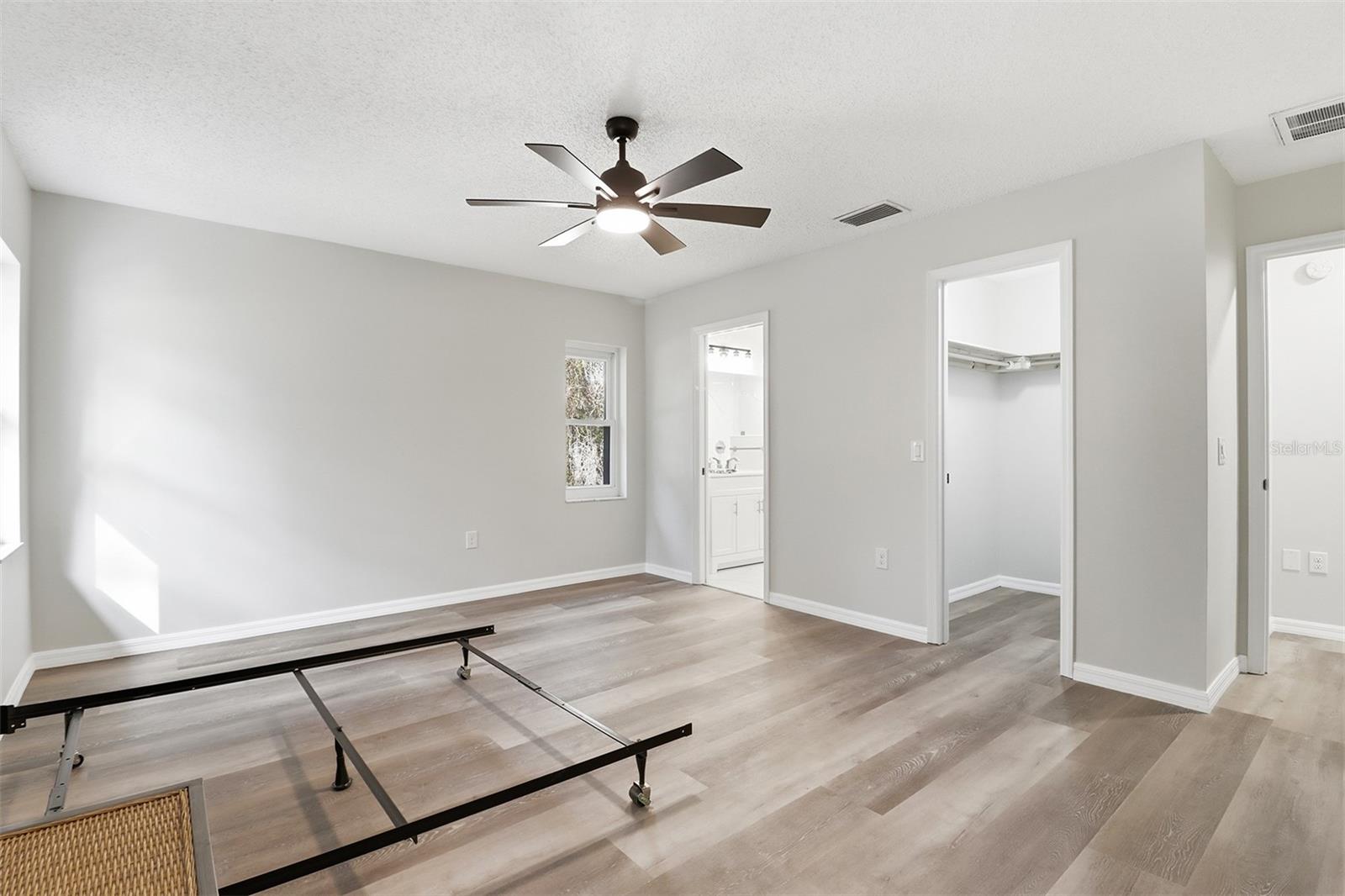 Image 30 of 46 For 1684 Olympia Street