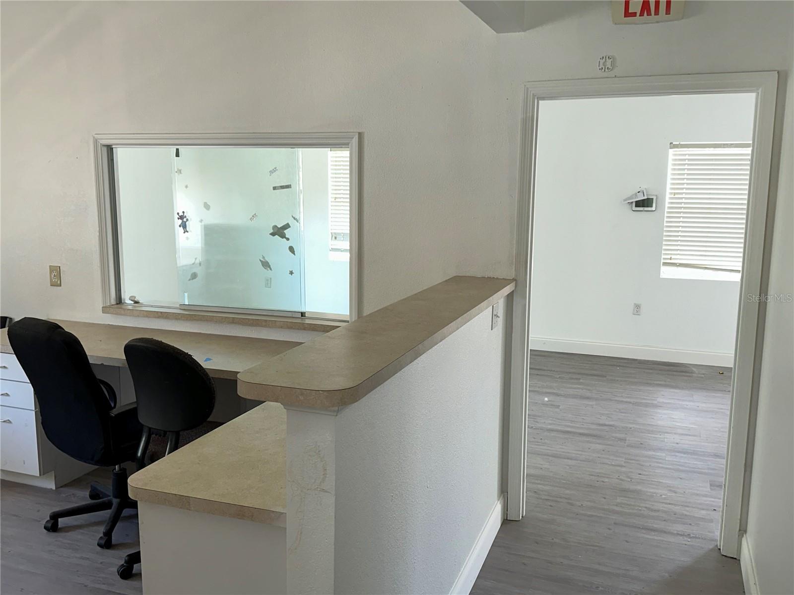 Image 15 of 24 For 401 North Boulevard