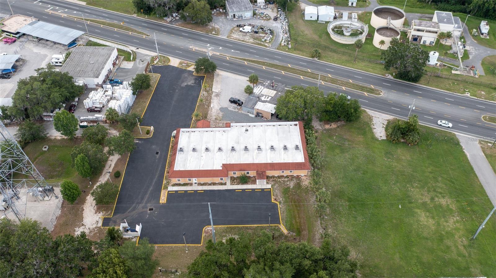 Image 5 of 24 For 401 North Boulevard