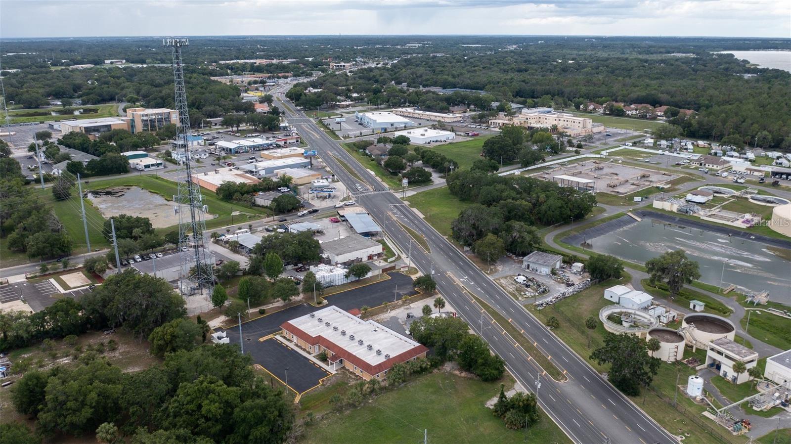 Image 6 of 24 For 401 North Boulevard