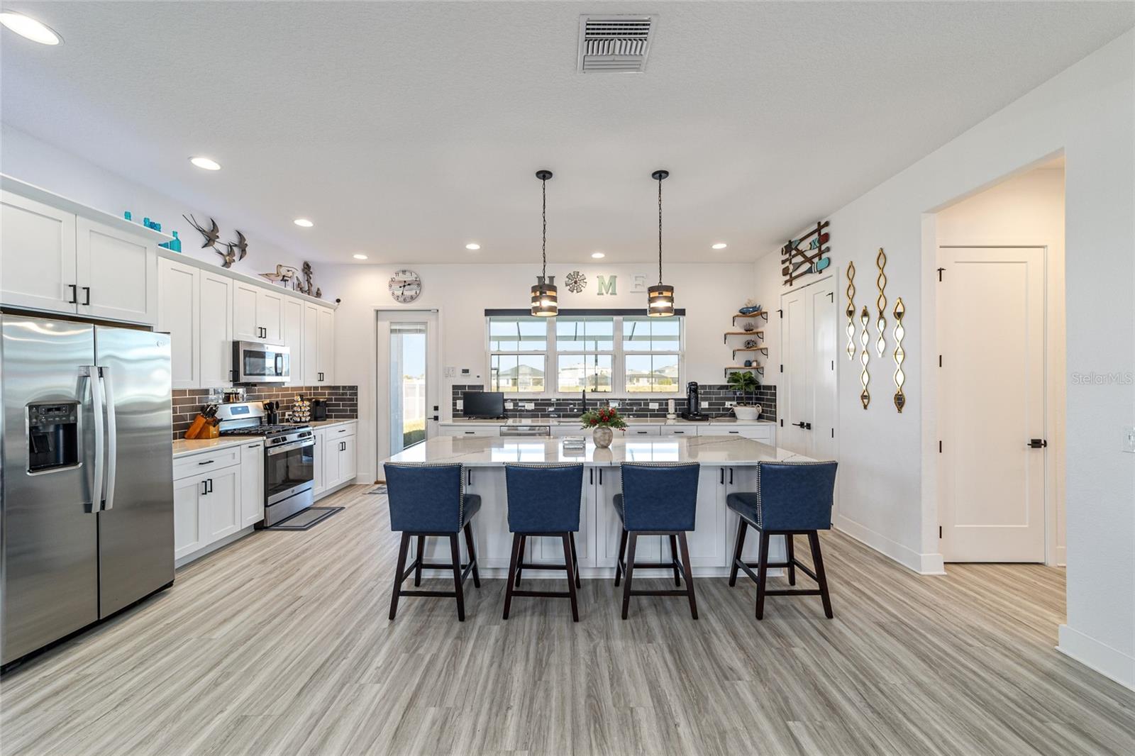 Image 26 of 97 For 2577 Zawacki Path