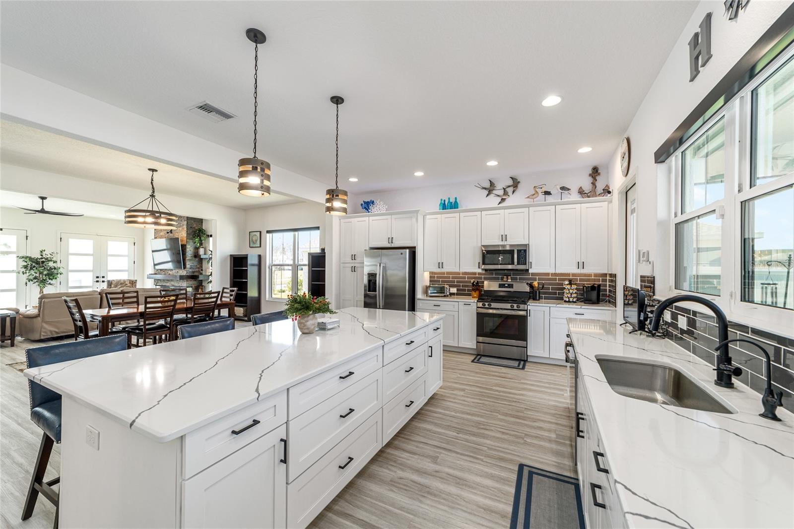 Image 32 of 97 For 2577 Zawacki Path