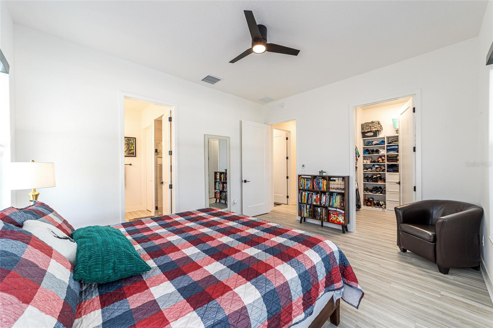 Image 38 of 97 For 2577 Zawacki Path