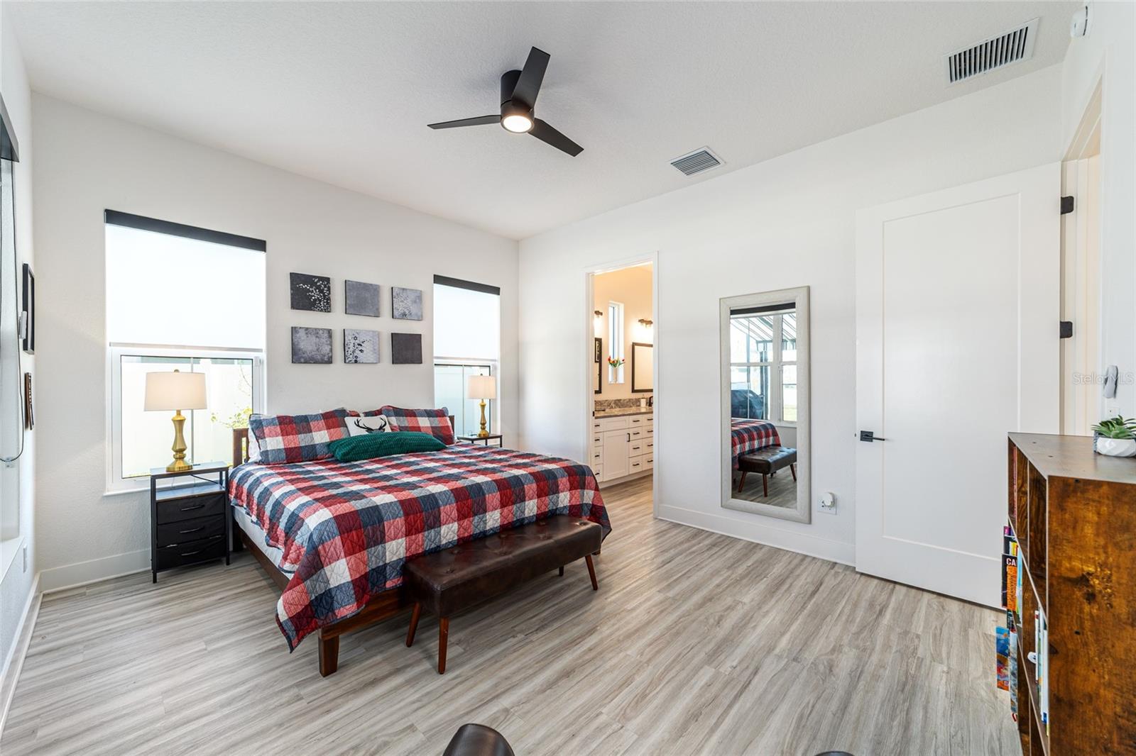 Image 39 of 97 For 2577 Zawacki Path