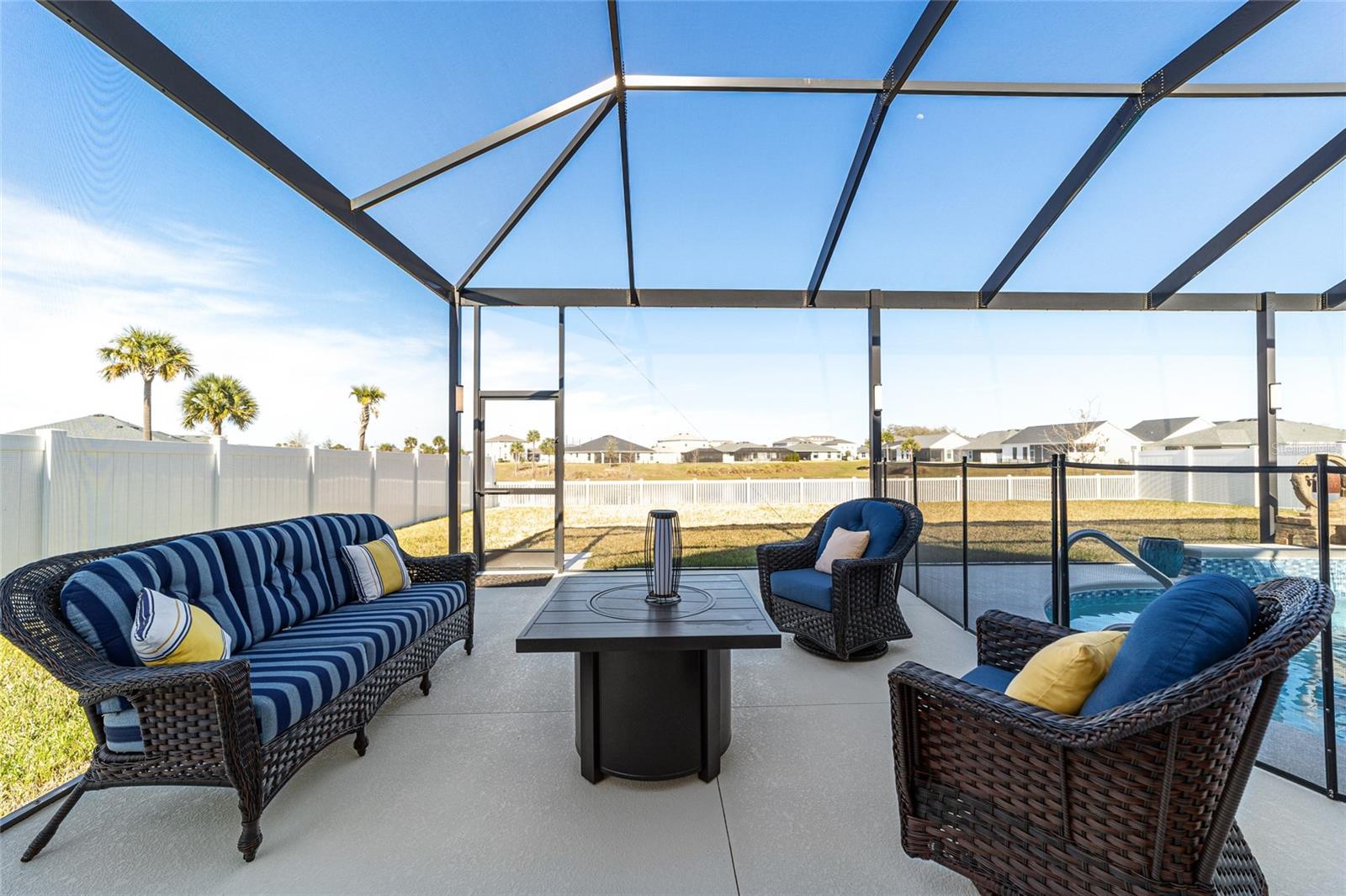 Image 73 of 97 For 2577 Zawacki Path