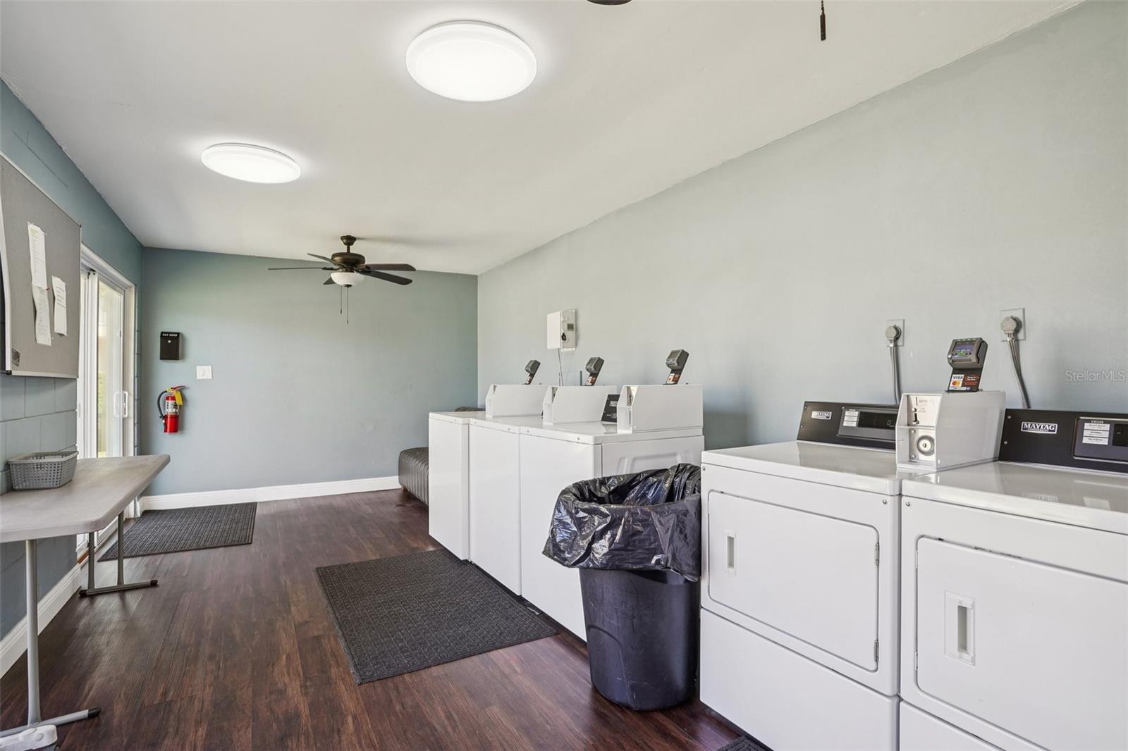 Image 22 of 68 For 1100 Caroline Street 106