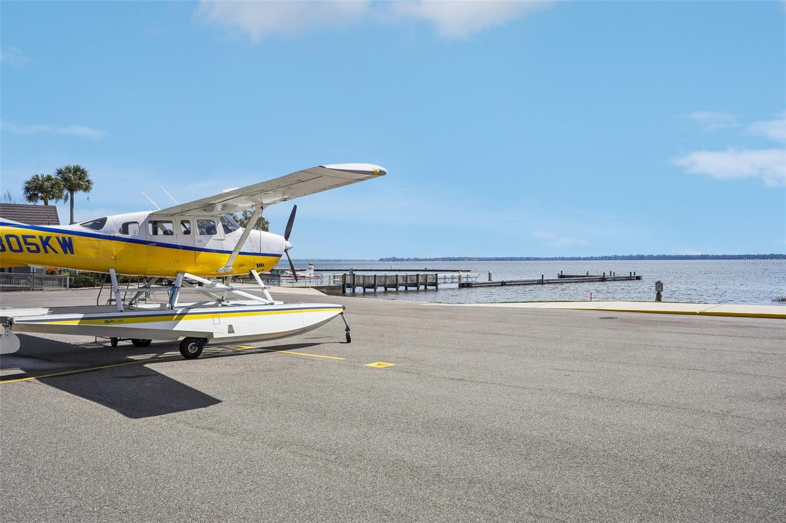 Image 43 of 68 For 1100 Caroline Street 106