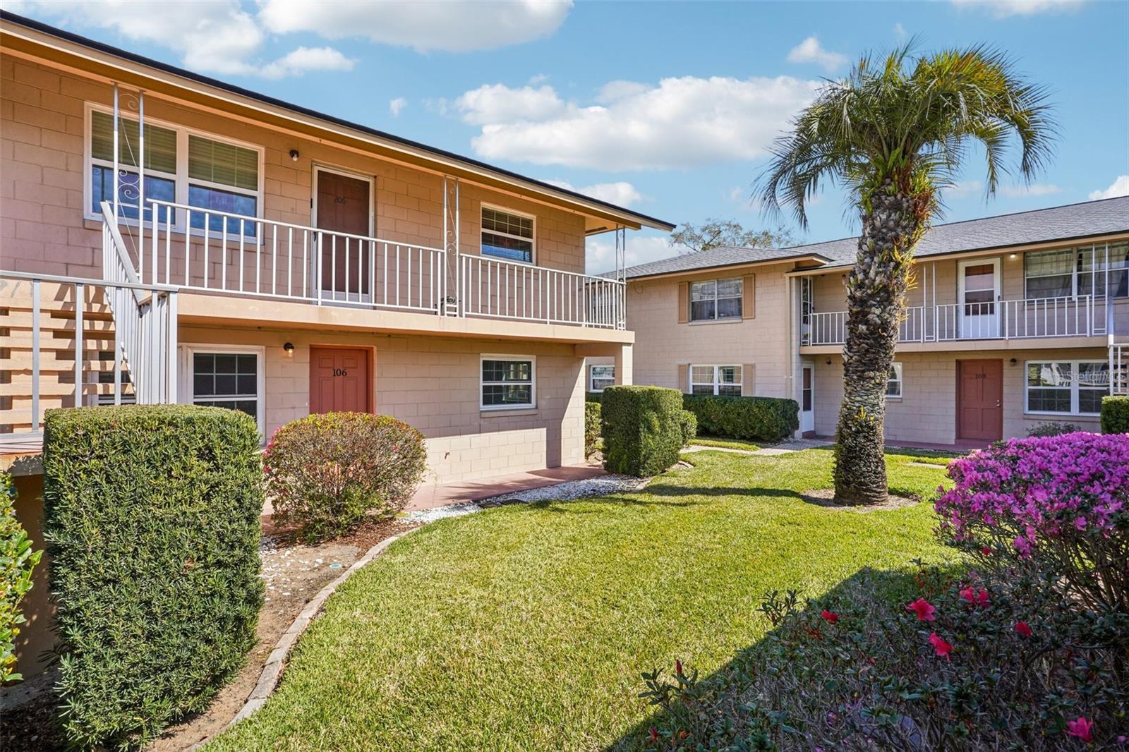 Image 47 of 68 For 1100 Caroline Street 106