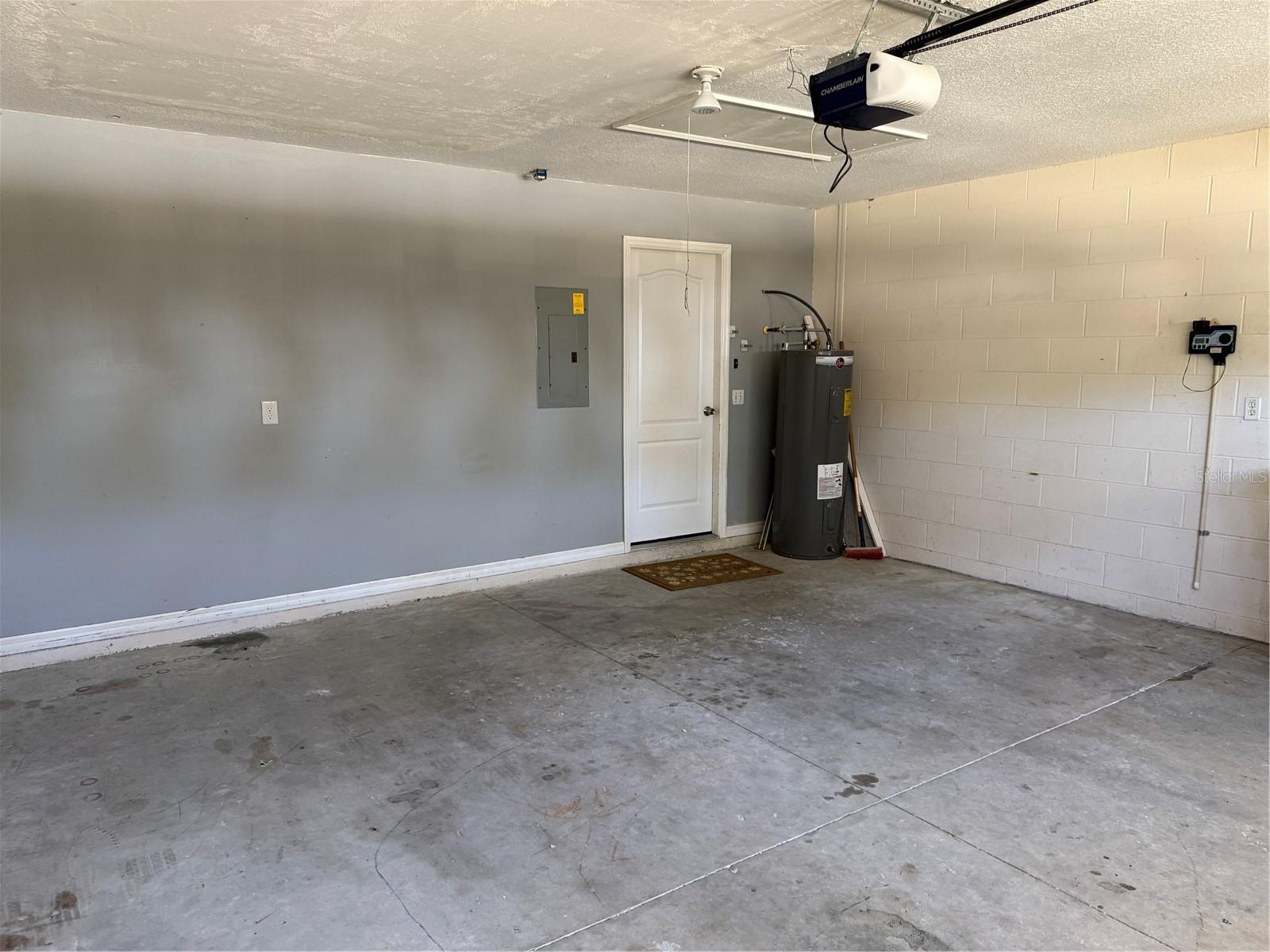 Image 15 of 27 For 1048 Princeton Drive