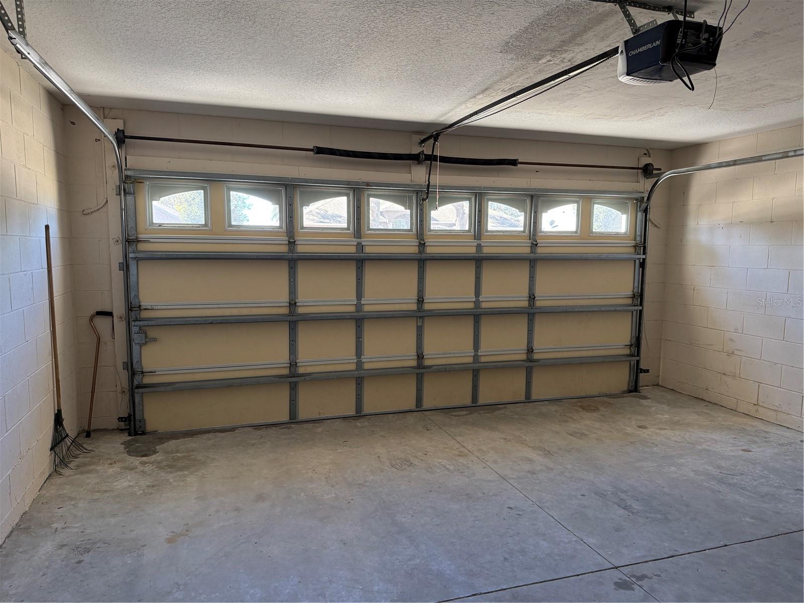 Image 16 of 27 For 1048 Princeton Drive