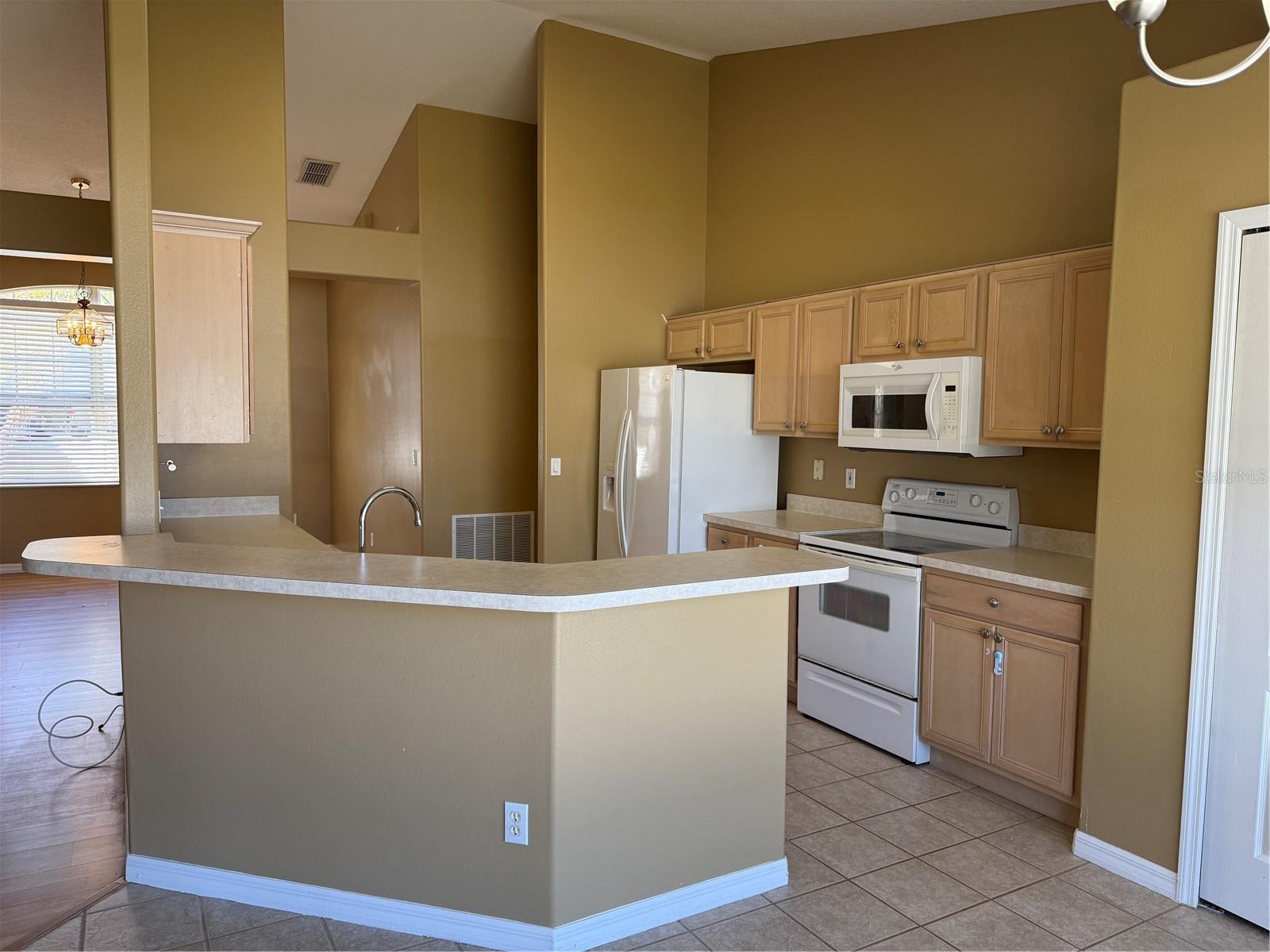 Image 18 of 27 For 1048 Princeton Drive