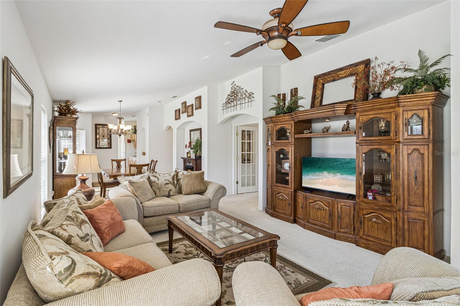 Image 10 of 64 For 524 Murano Drive