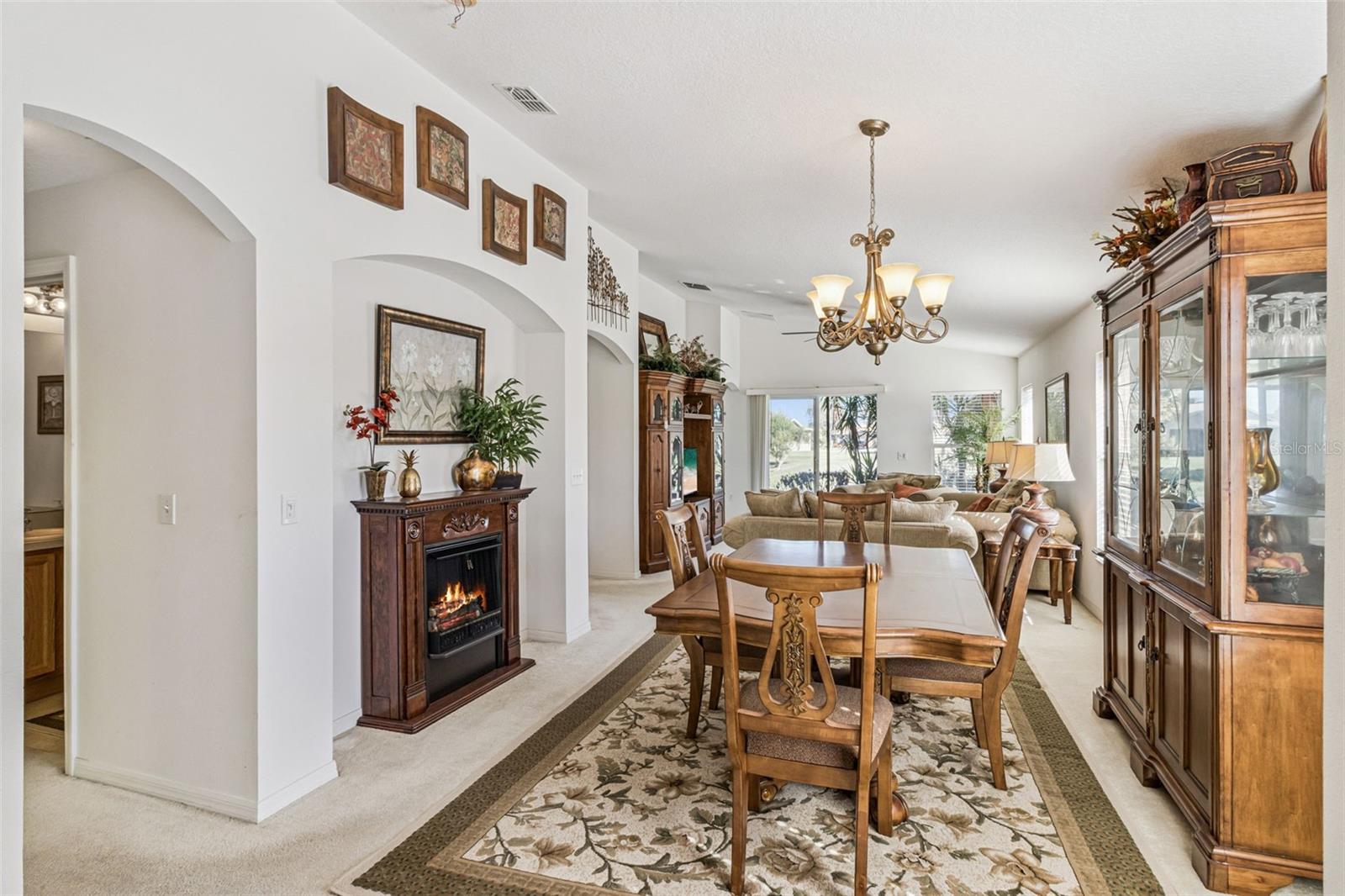 Image 14 of 64 For 524 Murano Drive