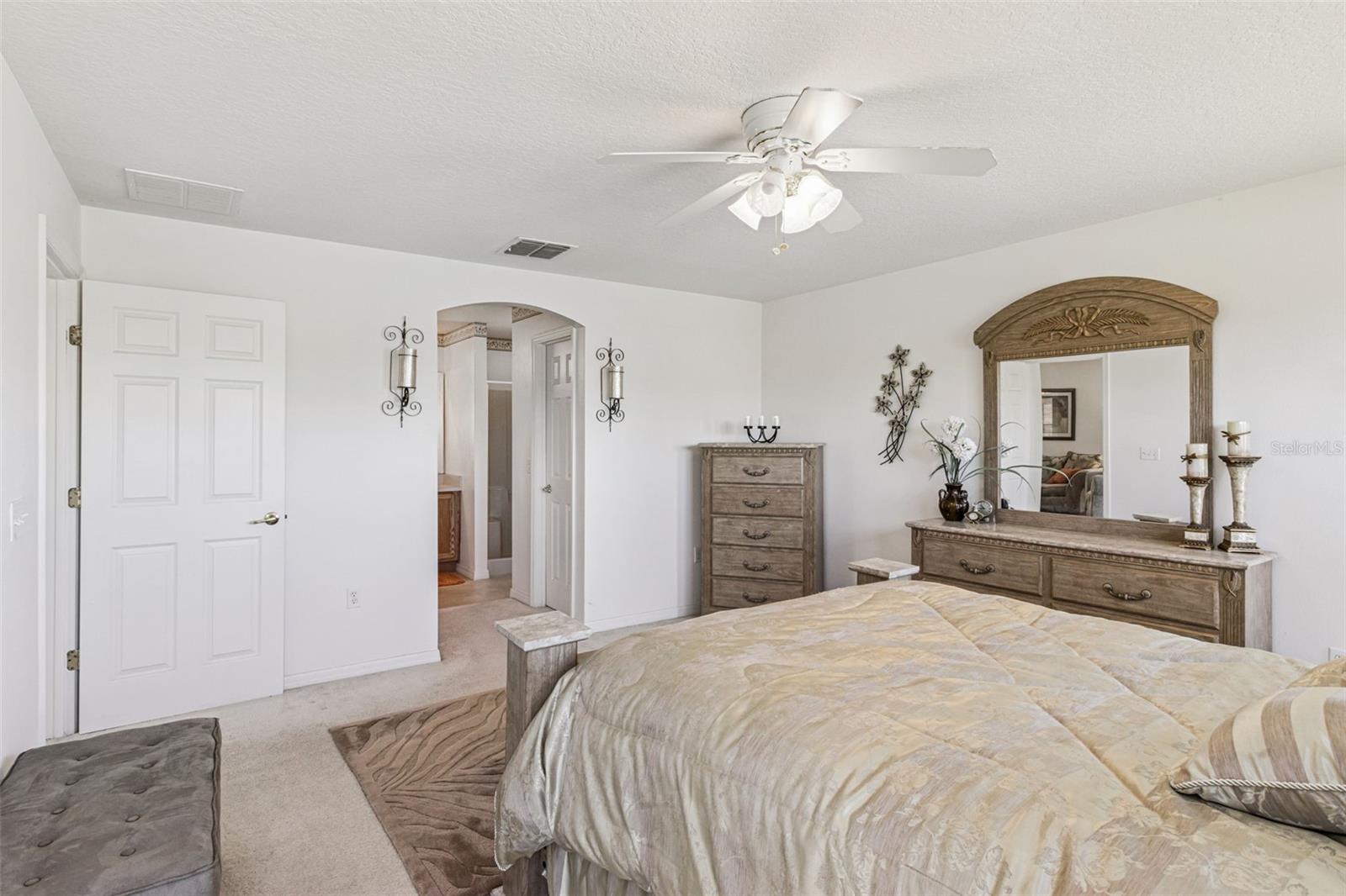 Image 23 of 64 For 524 Murano Drive