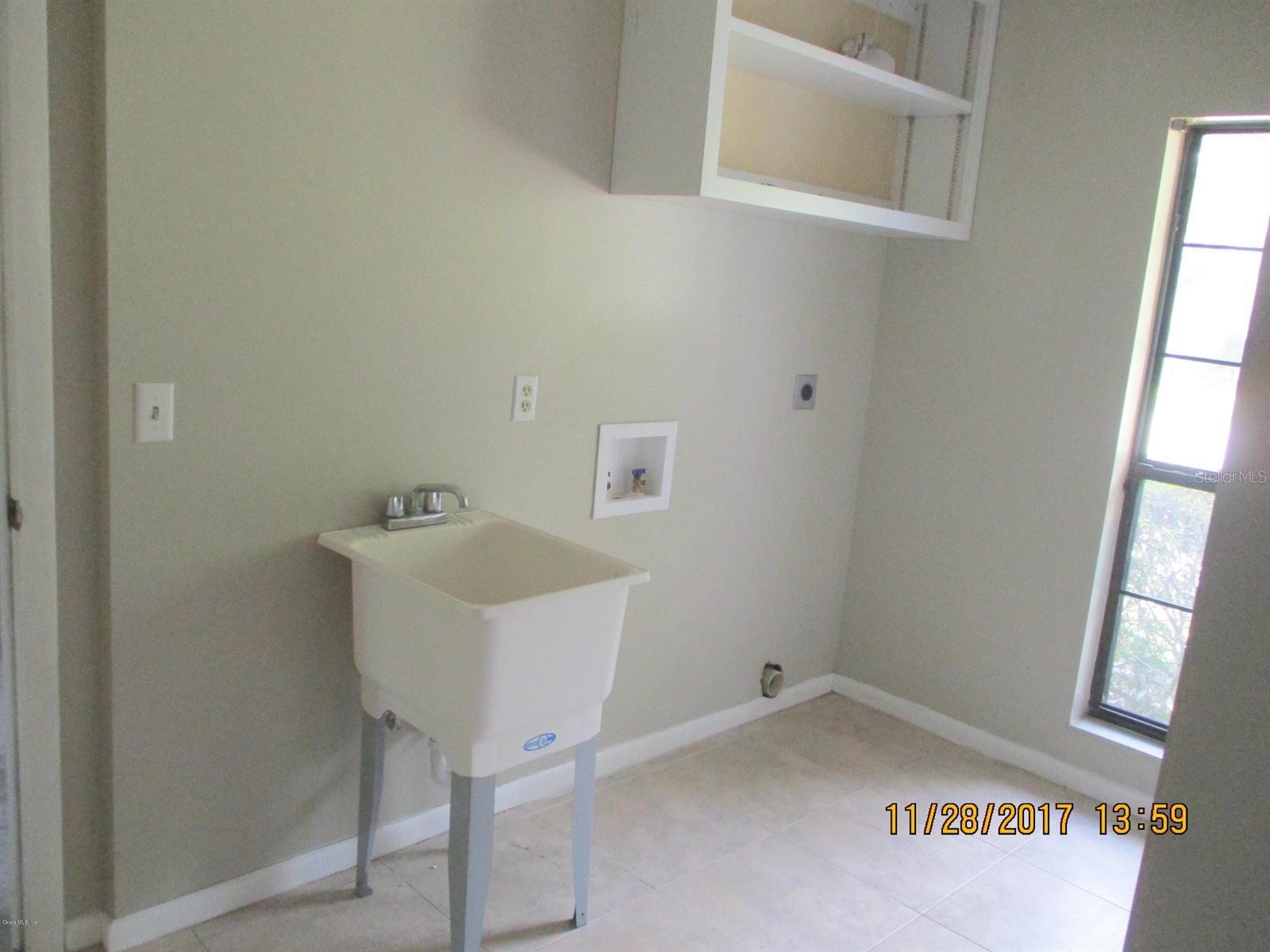 Image 13 of 17 For 731 46 Court