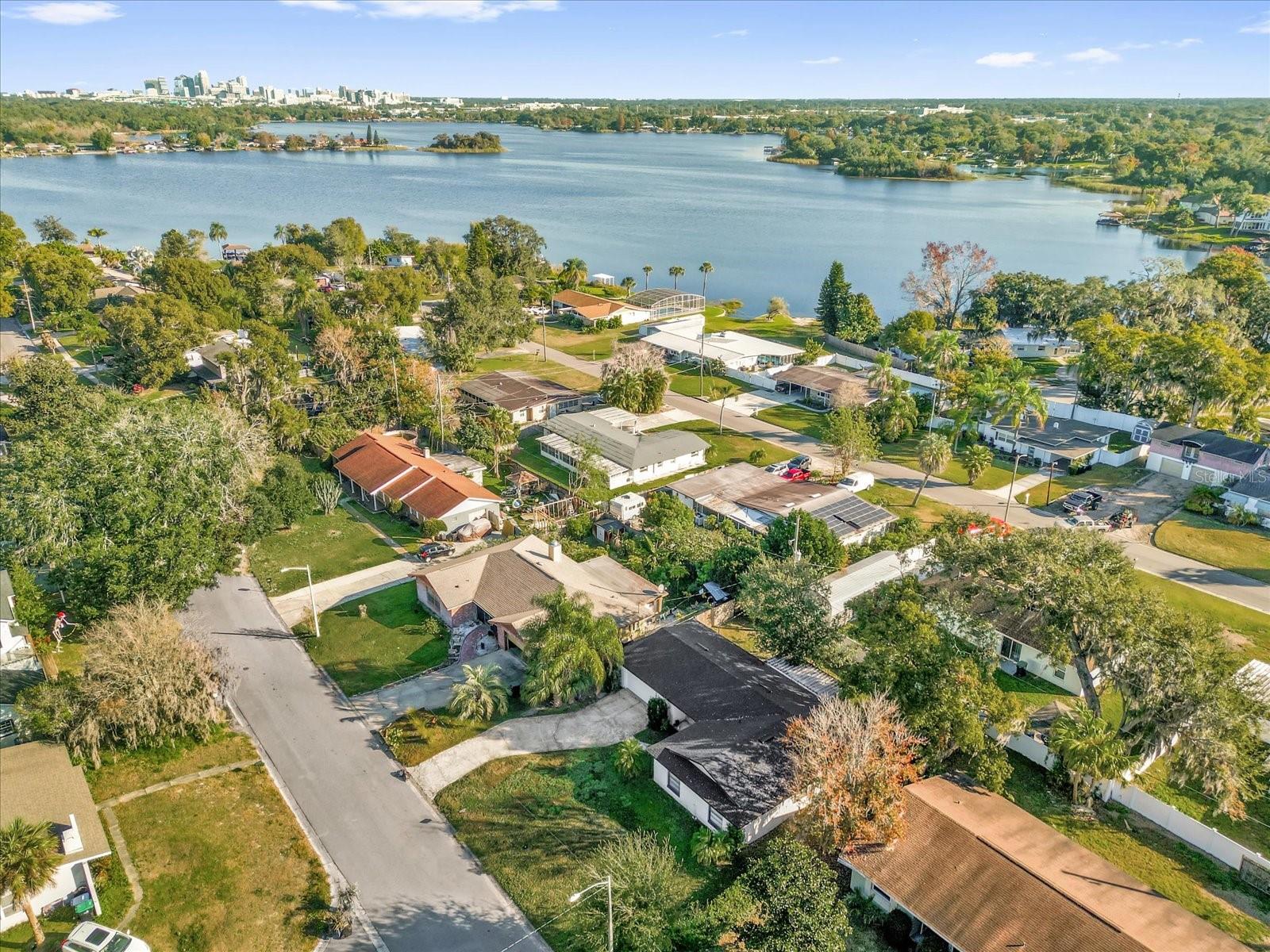 Image 29 of 30 For 4531 Raymar Drive