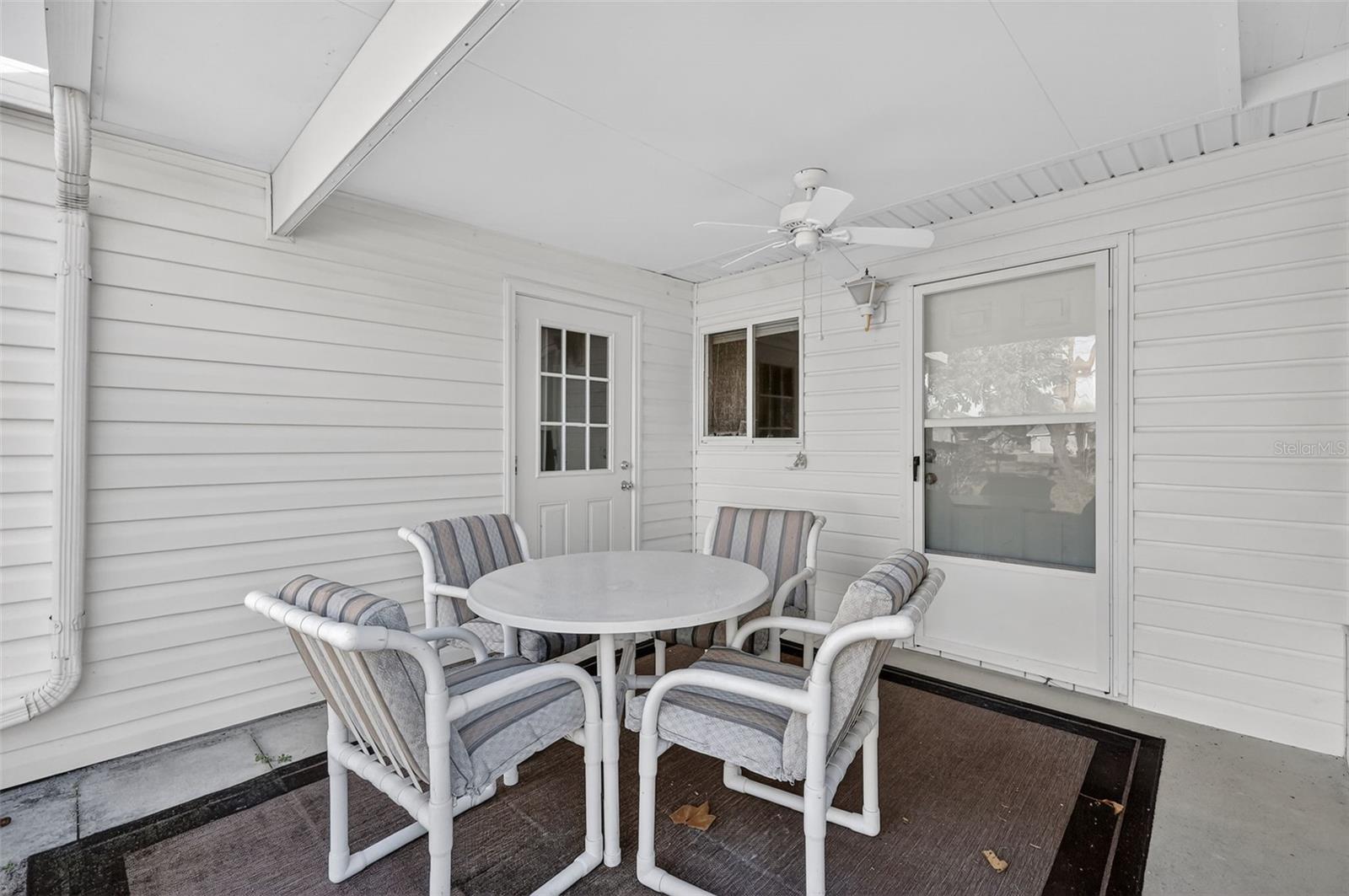 Image 17 of 22 For 17945 104th Terrace