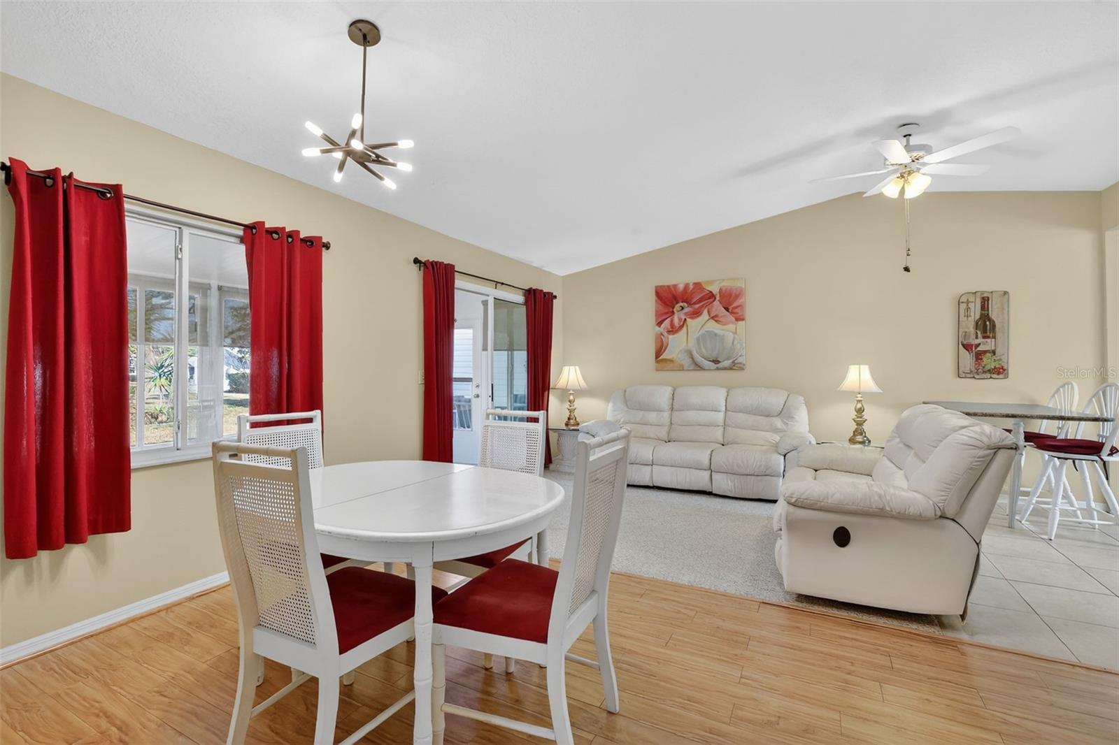 Image 6 of 22 For 17945 104th Terrace