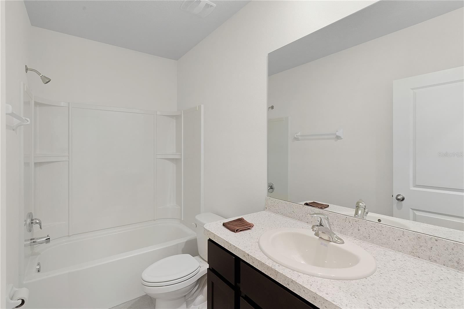 Image 14 of 15 For 5322 Dragon Fly Drive